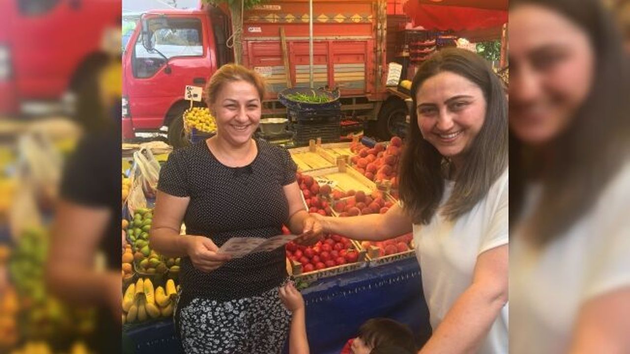 Akpınar, Darıca Salı Pazarı’nda vatandaşlarla ekonomiyi konuştu