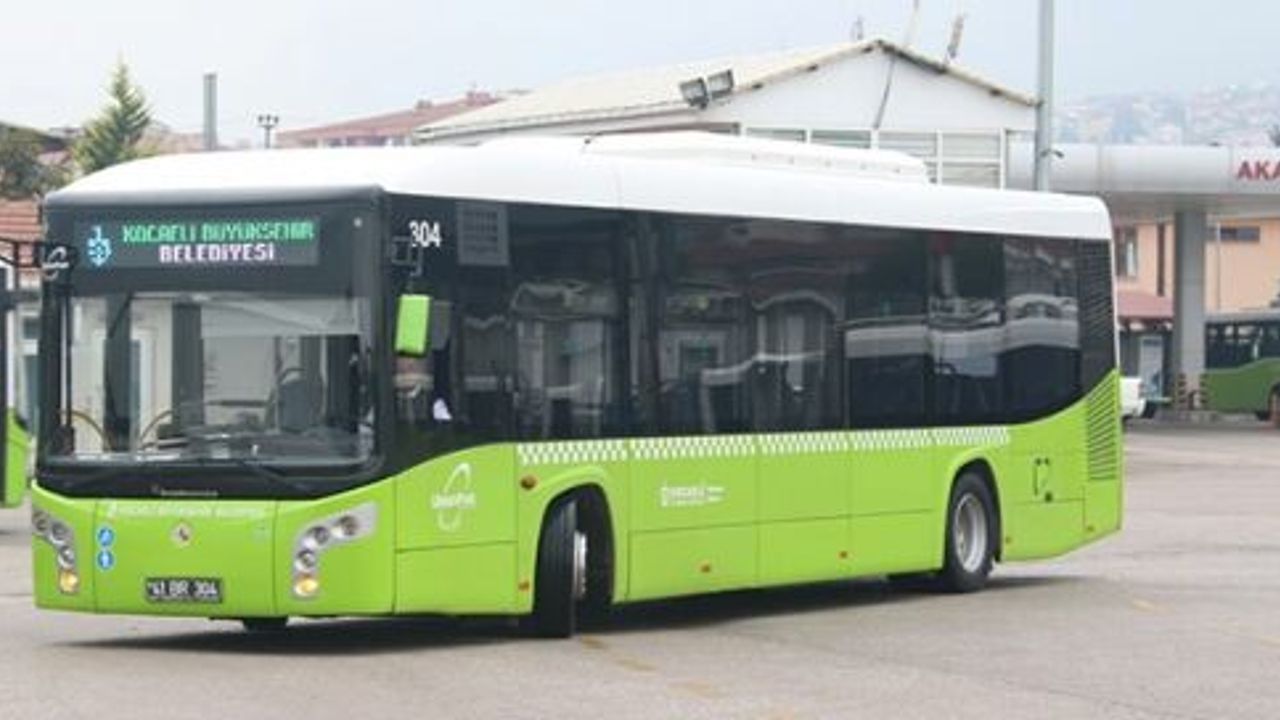 12 ilçeden Üniversiteye hangi otobüsler gidiyor?   