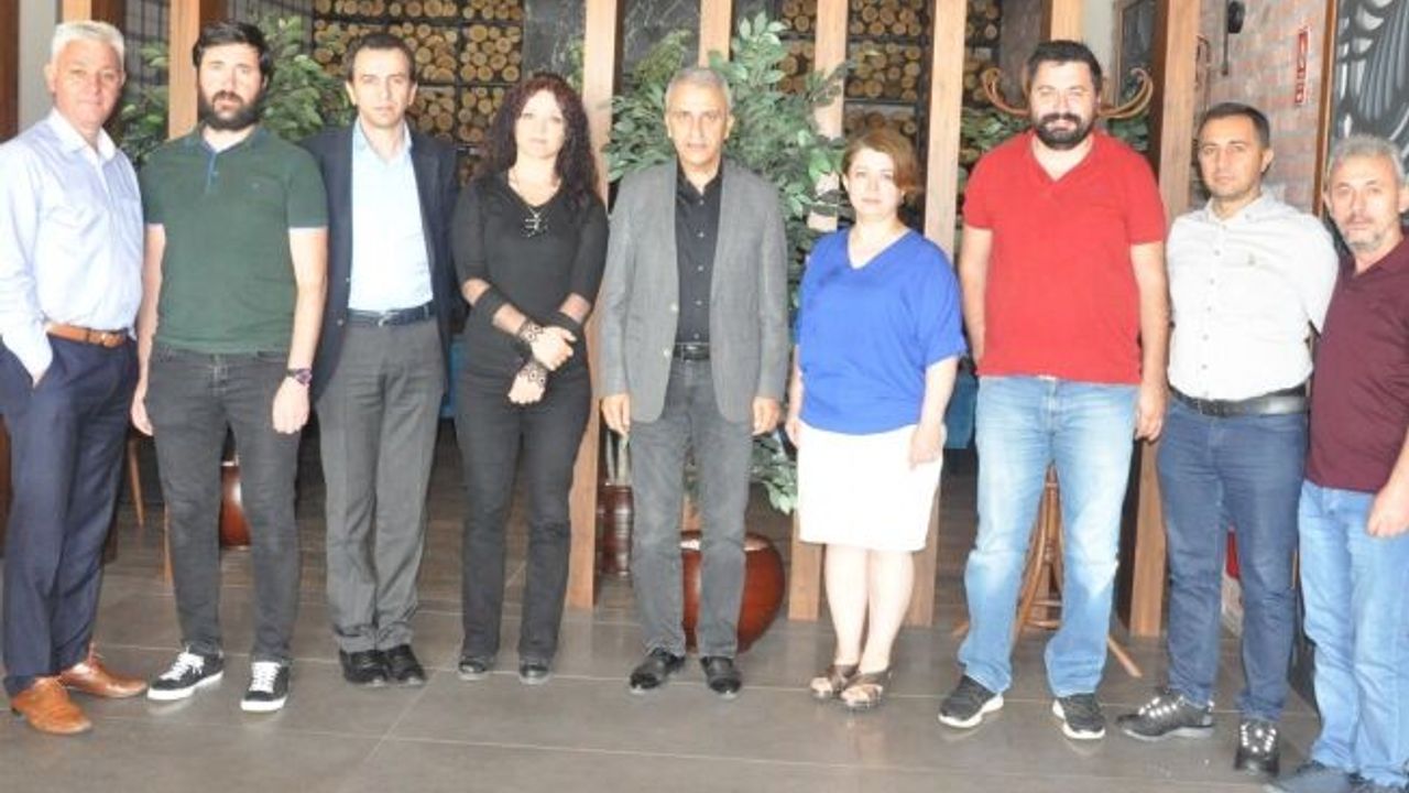 Çeker: "Yüksek fiyat artışları Kamu çalışanlarını kara kara düşündürmektedir!"