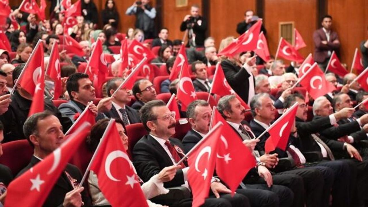 "Öğretmenlik Gücünü Sevgiden Alan Kutsal Bir Meslektir!"