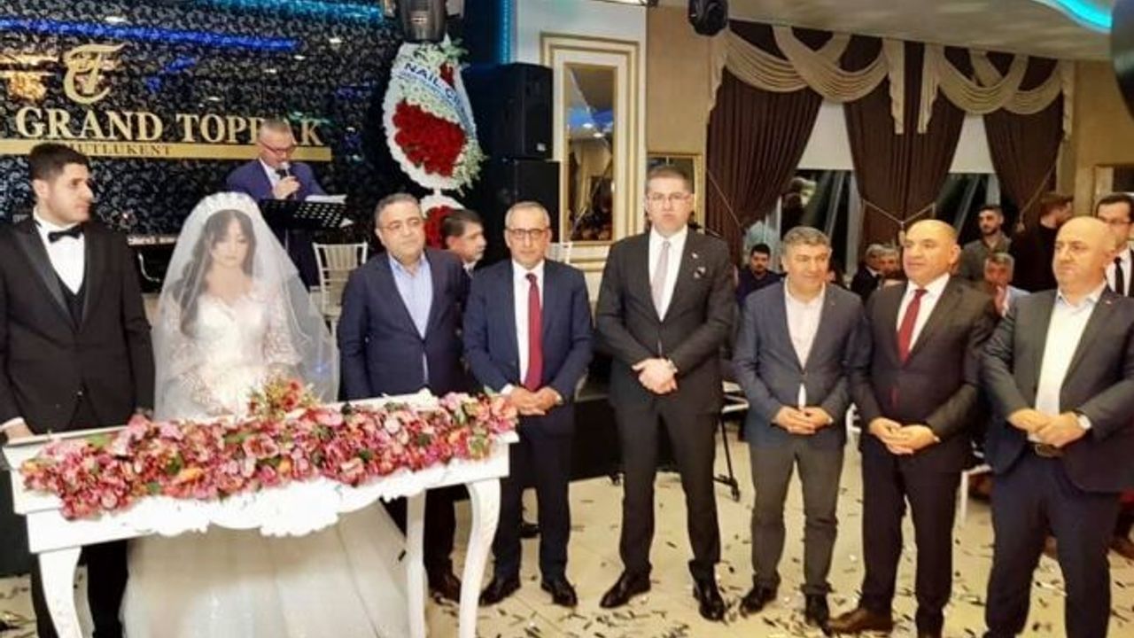 Sarıtoprak ve Zorba ailelerinin mutlu günü