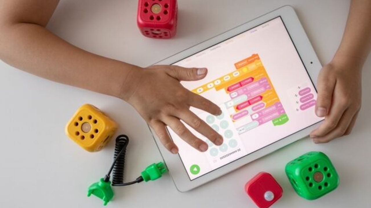 Doğru dijital ebeveynlik için yedi öneri