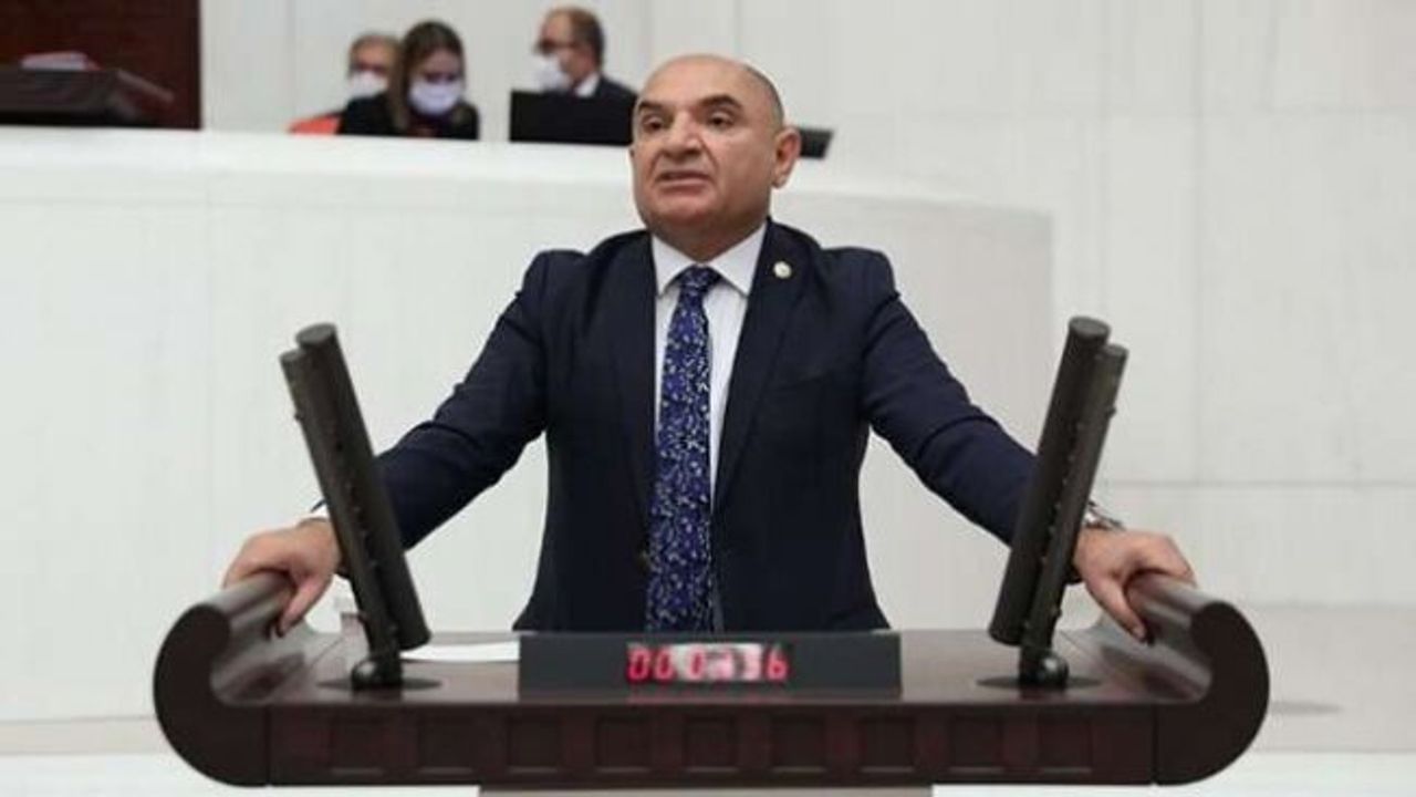 CHP'li Tarhan: Geçim derdinden iltica ediyorlar