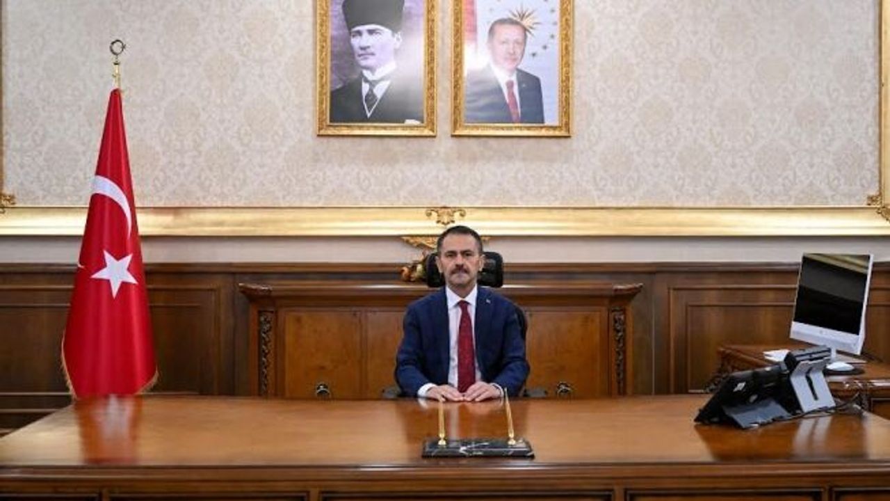 Kocaeli Valisi İlhami Aktaş'ın 29 Ekim Cumhuriyet Bayramı kutlama mesajı