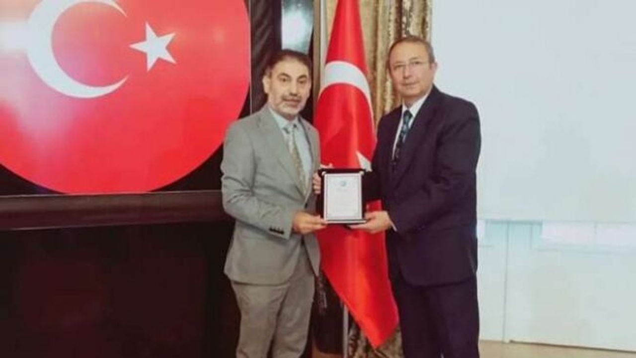 Gazeteci Mustafa Eranıl’a “Türkiye İyilik Ödülü” verildi