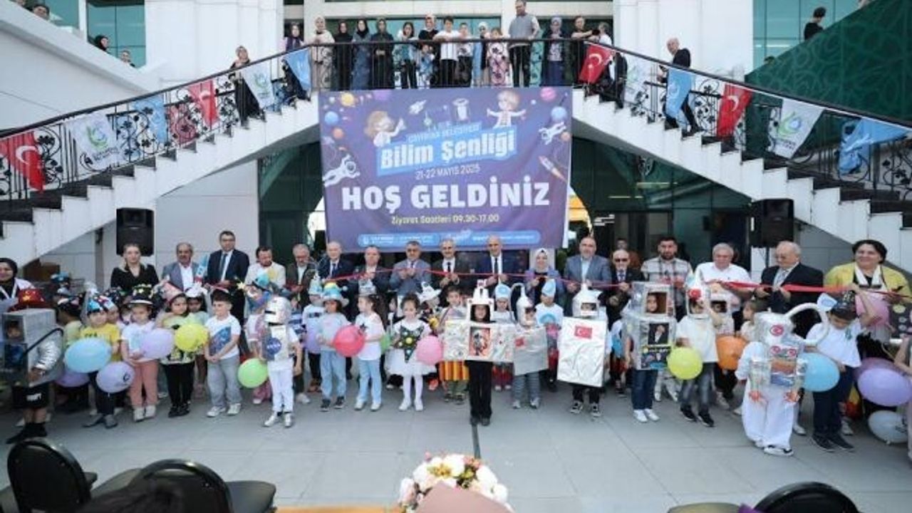 Çayırova Belediyesi Bilim şenliği kapılarını açtı