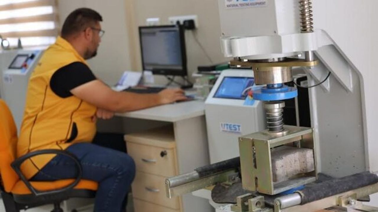 Büyükşehir’in laboratuvarına MARKA desteği