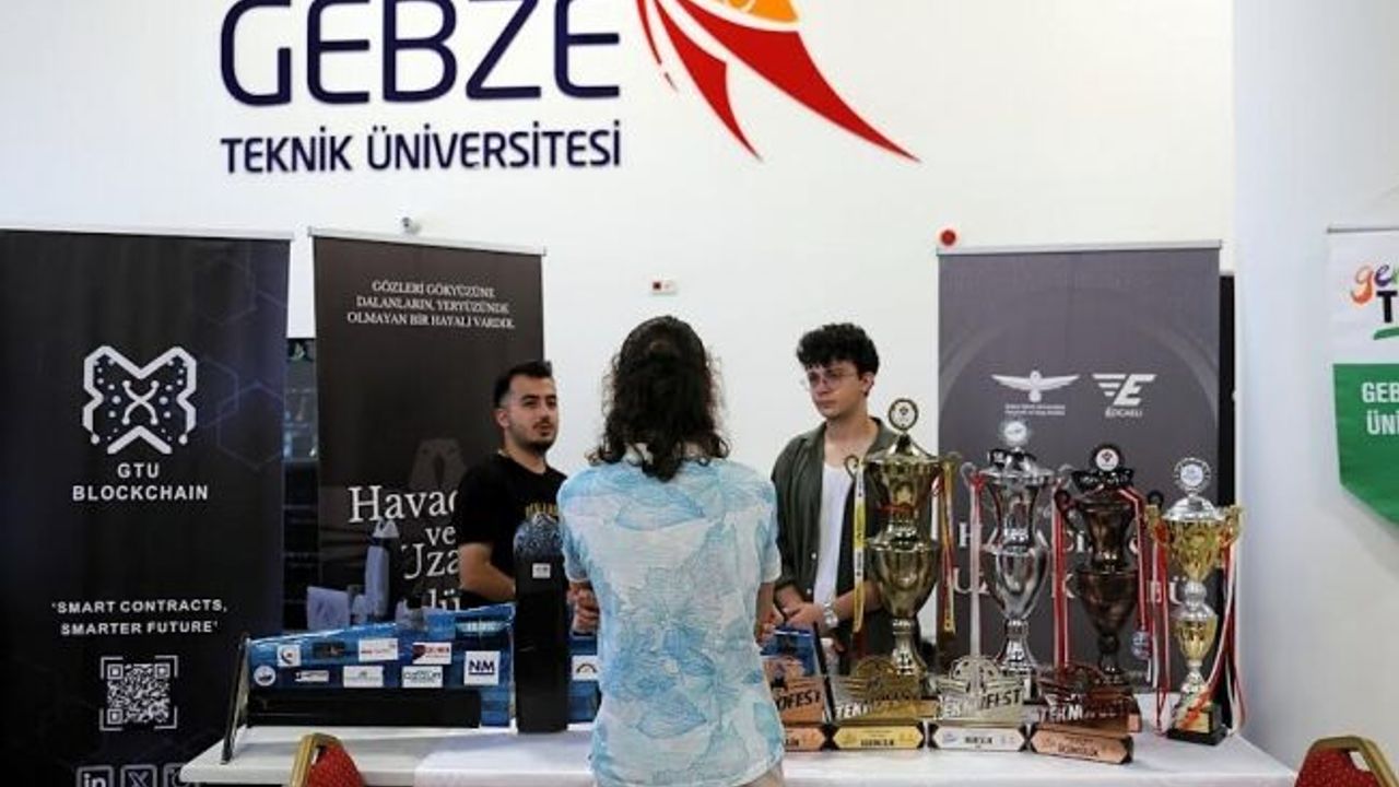 GTÜ Aday öğrencileri geleceğe hazırlıyor