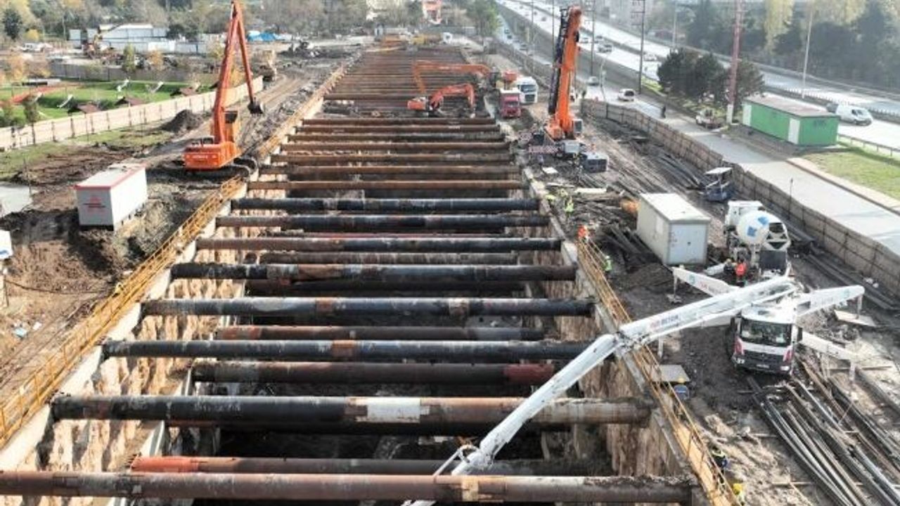 Derince’de iki TBM kuruluma hazırlanıyor