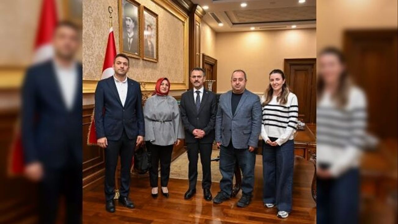 Çayırova Glutensiz Yaşam Derneği, Vali Aktaş'ı ziyaret etti
