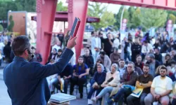 Kocaeli Kitap Fuarı'nda müzayede heyecanı