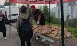 Kocaeli'de İzmit Belediyesi Beslenme Saati Projesine devam ediyor