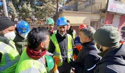 Başkan Şayir, gözyaşlarına hakim olamadı!