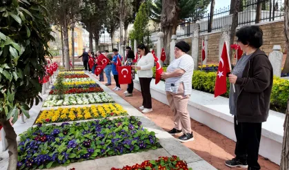 Kocaeli'de Goncalı bireylerden şehitlere vefa ziyareti