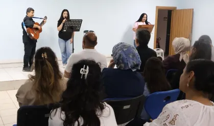 Kocaeli Beyaz Kalpler'de mezuniyet heyecanı