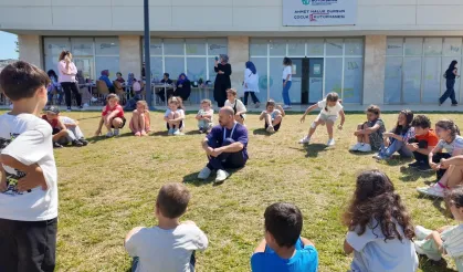 Kocaeli'de 'Sayfalardan Sofraya' ile 250 öğrenci aynı masada