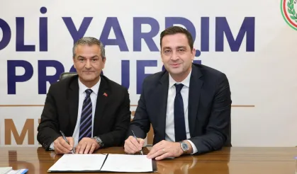 İzmit Belediyesi ile Kocaeli Barosu Adli Yardım Protokolünü yeniledi