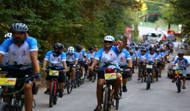 4. Kocaeli Turizm ve Bisiklet Festivali başladı; 3 ülke ve 25 şehirden 350 bisikletçi