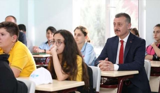 Büyükşehir’den 20 bin öğrenciye eğitim desteği