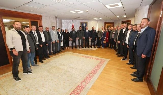 Büyükakın, AK Parti Başiskele’yi ağırladı