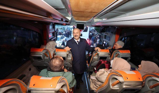 Hacı adaylarını Başkan Büyükgöz uğurladı