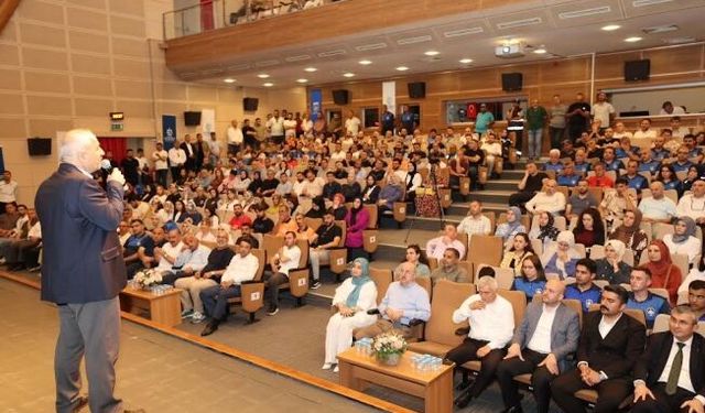 Başkan Büyükgöz, Belediye personeliyle bayramlaştı