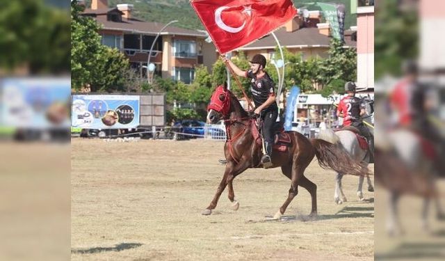 Büyükakın: Atın üstündeki Türk değilse yüktür