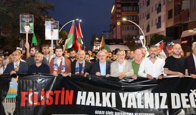 Gebzelilerden Gazze’ye destek yürüyüşü