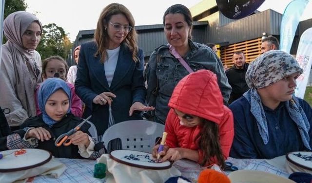 Gökyüzü gözlem şenliği’nde astronomi söyleşileri