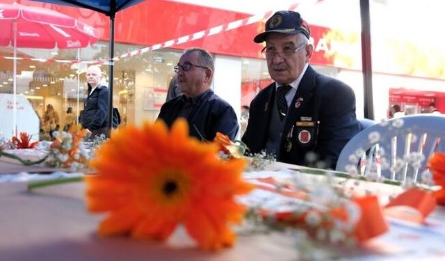 Büyükşehir’den kadına şiddete turuncu farkındalık