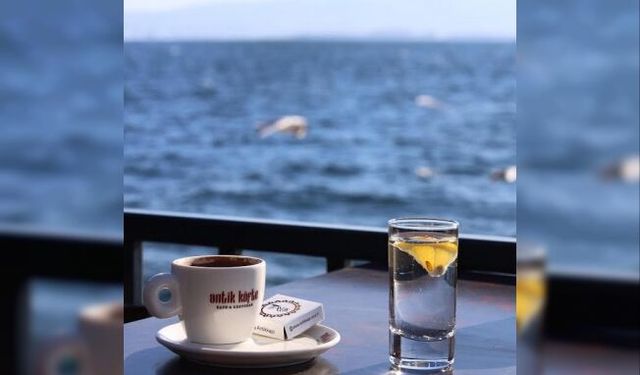 40 yıl hatırı olan dostluklar Antikkapı'da tazeleniyor