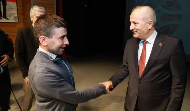Gebze'de belediye personeli bayramlaştı