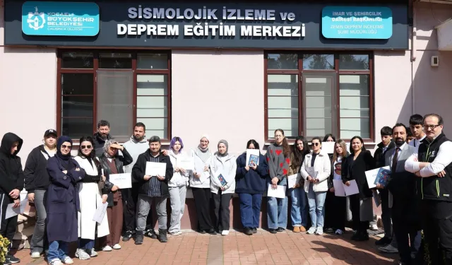 Kocaeli'de 'Beyaz Kalpler' afet gerçeğini deneyimledi