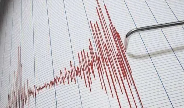 Antalya açıklarında 5 dakika arayla deprem! En büyüğü 4,7
