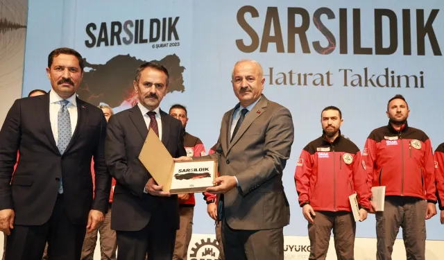 'Sarsıldık Sarıldık' hatıratı Gebze'de takdim edildi