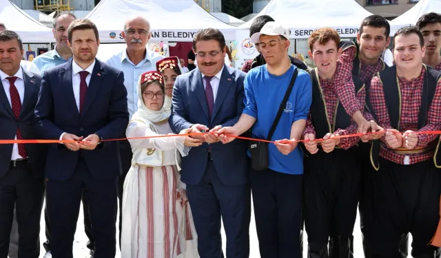 Özel Eğitim Şenliği'nde emeğin ve başarının sergisi