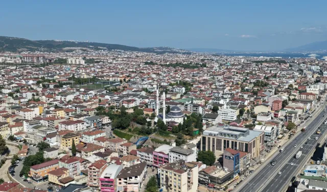 Kocaeli'de Körfez'in iki mahallesinde modern altyapı hamlesi