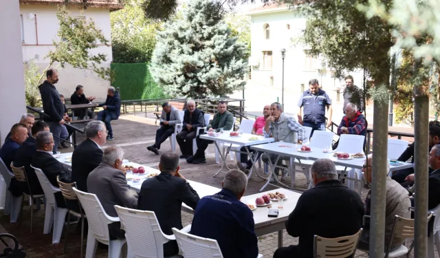 Kocaeli İzmit'te ihtiyaçlar yerinde dinlendi