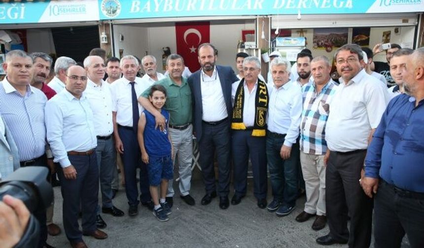 Bayburtlular Darıca'yı inletti