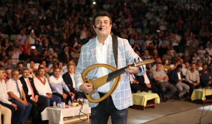 Coşkun Sabah, Darıca'da Bileciklileri coşturdu