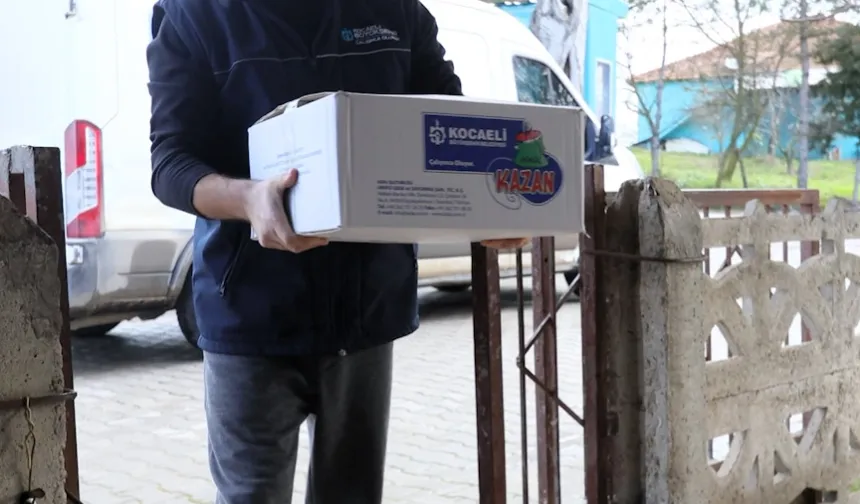 Kocaeli'de 'Gönül Kazan' ile sofralar boş kalmıyor
