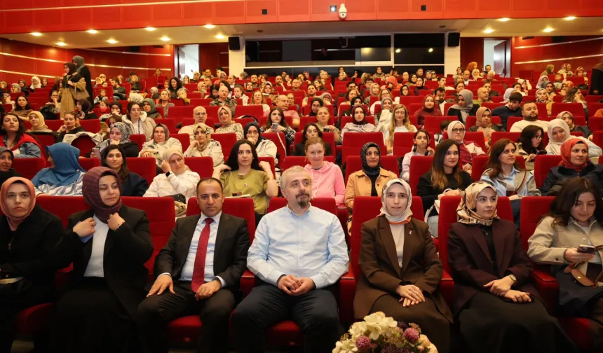 Gebze Okur'da bilim dolu akşam