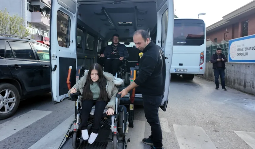 Kocaeli'de 'Engelsiz Taksi' hayallere köprü oldu