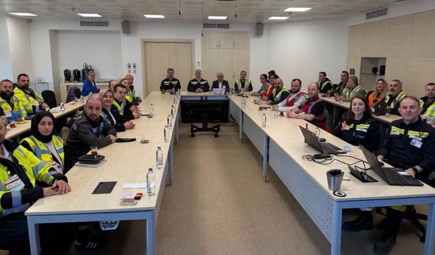 Kocaeli'de İSG profesyonelleri TÜPRAŞ'ta teknik geziye katıldı