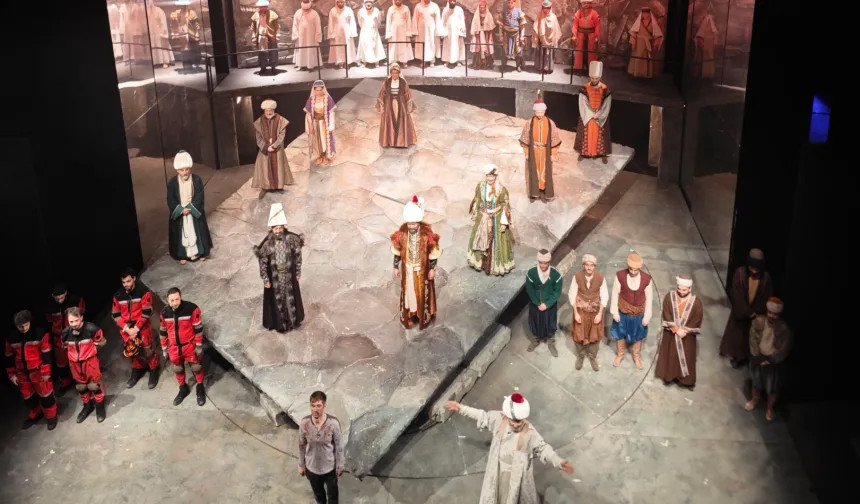 'Sinan' rüzgârı, Kocaeli Şehir Tiyatroları ile İstanbul'da esiyor