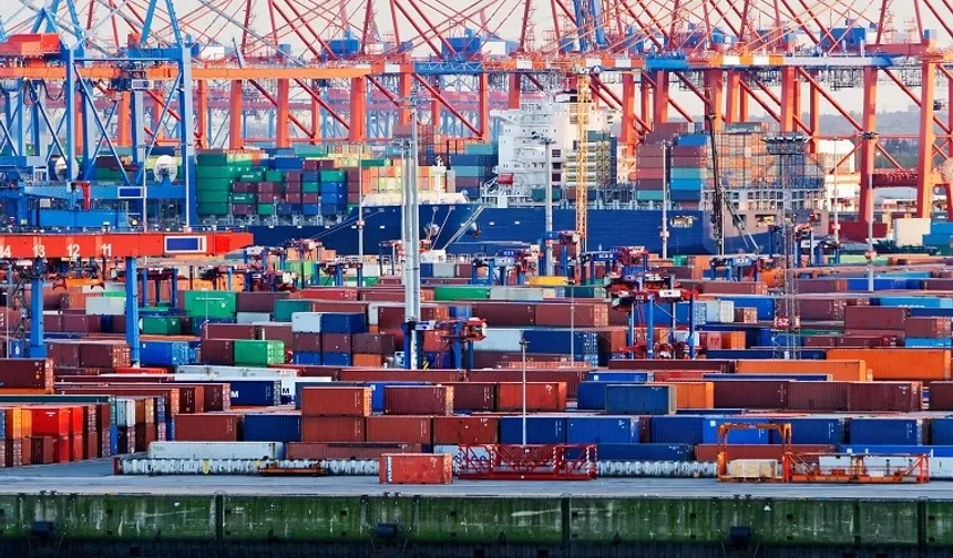 İhracat rekoru kırdık: 2 milyar 428 milyon dolar