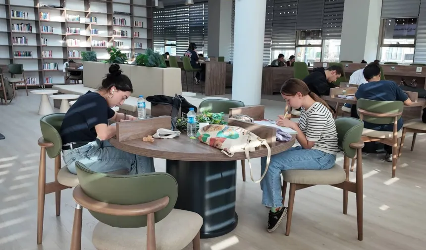 Kocaeli Büyükşehir'den kütüphanelere sınav ayarı