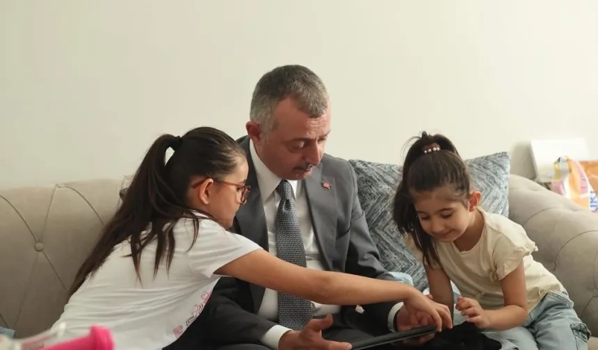 Kocaeli'de Başkan Büyükakın'dan yürek ısıtan ziyaretler