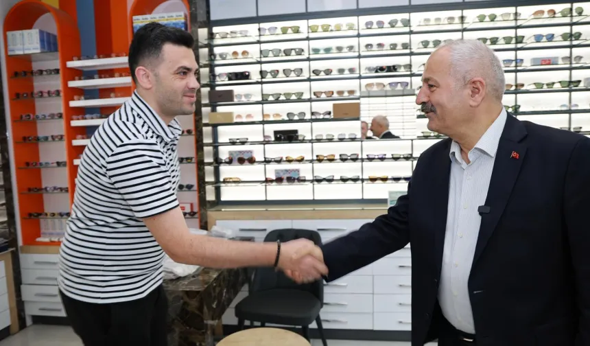 Kocaeli'de Gebze Belediye Başkanı esnafla buluştu