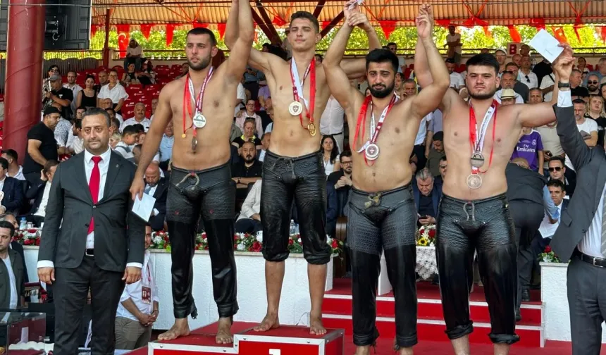 Kocaeli'nin pehlivanı Seçkin Duman Kırkpınar'da tarih yazdı